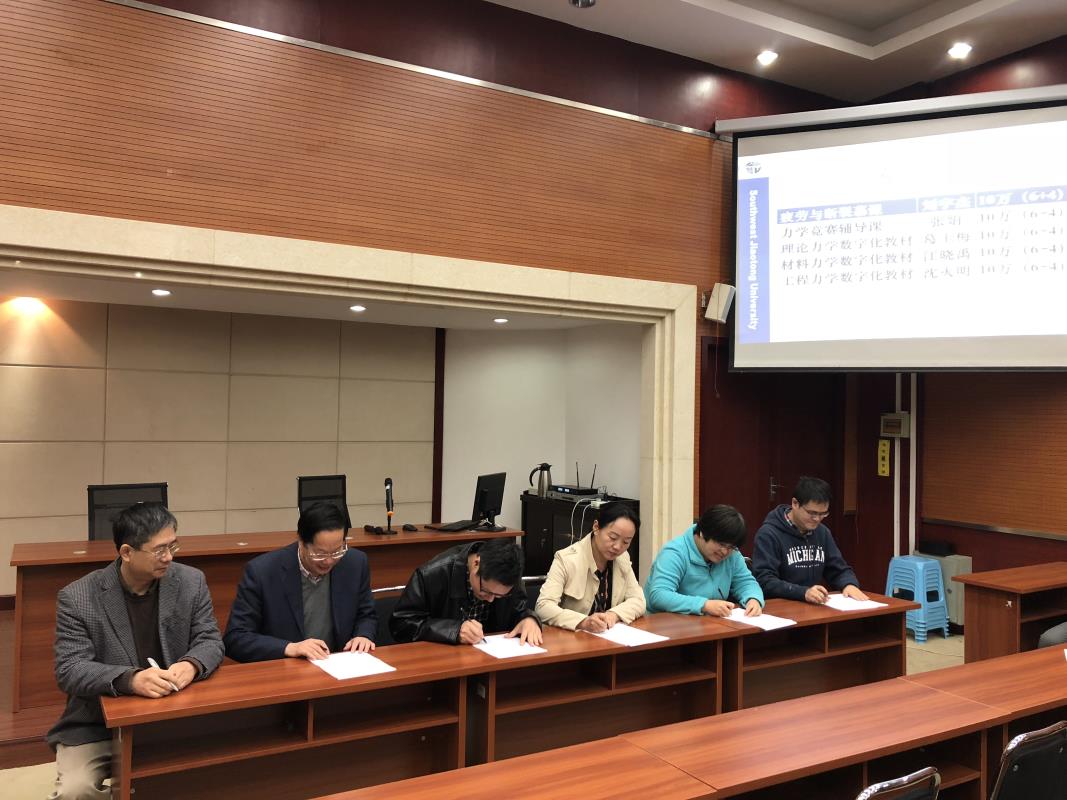 IMG_2571.JPG IMG_2571.JPG